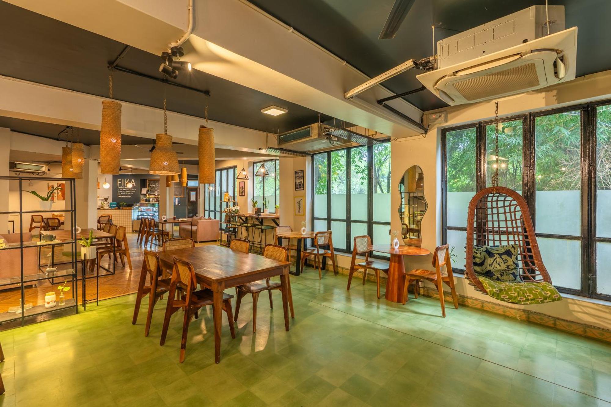 Minimalist One Hauz Khas Village Нью-Дели Экстерьер фото